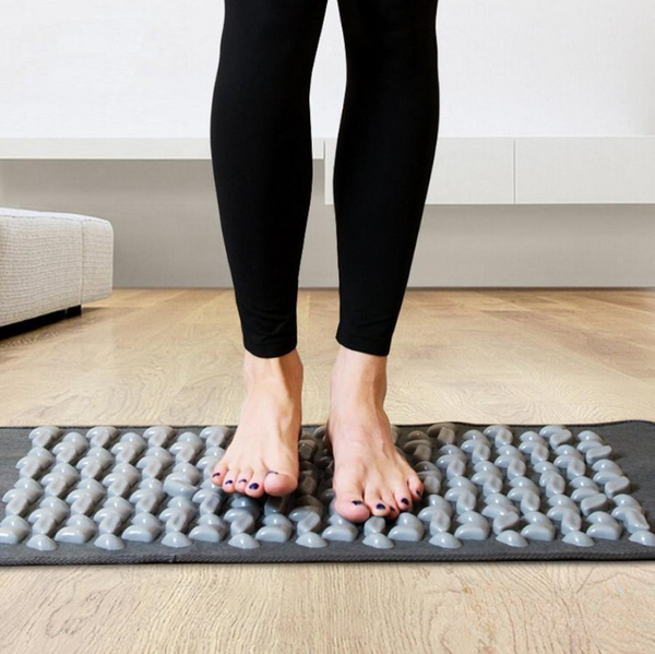 Tapis d'acuponcture imitation gravier aux vertus relaxantes